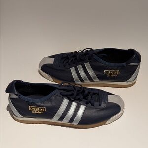 ULTRA RARE AUTHENTIC 2002 ADIDAS ITALIA SNEAKER - NEW - NO BOX